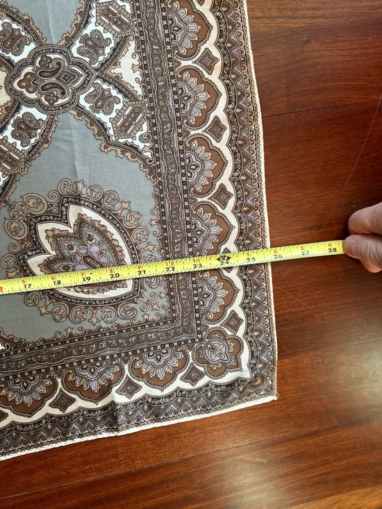 Vintage Brown Square Paisley Scarf - Picture 4 of 6